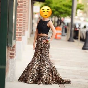 Sherri Hill Two Piece Chetah Print Prom Dress Size 0